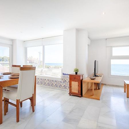Front Sea View Apartment Estepona Exterior photo